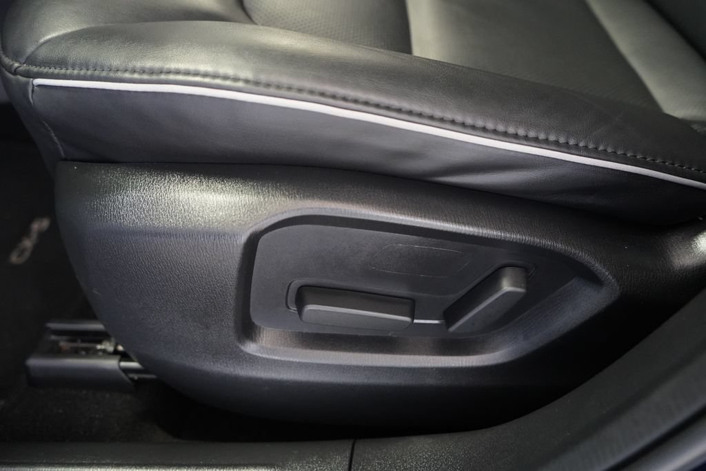Used 2025 MAZDA CX-5 AWD 2.5 S w/ Select Package image 18