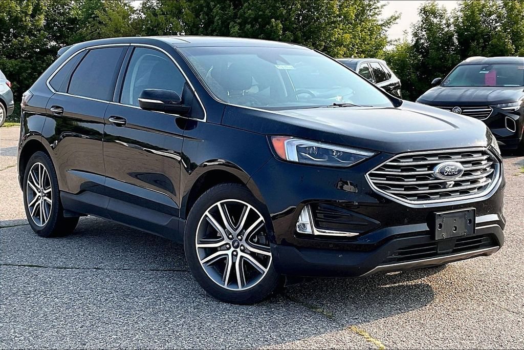 Certified 2019 Ford Edge Titanium w/ Equipment Group 301A