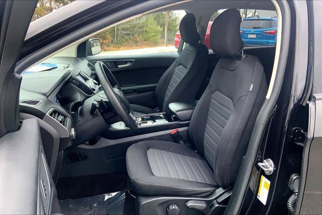 Certified 2019 Ford Edge SE image 8