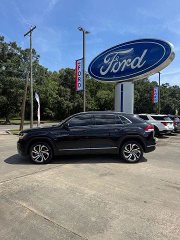 Used 2021 Volkswagen Atlas Cross Sport SEL Premium AWD/4WD image 3