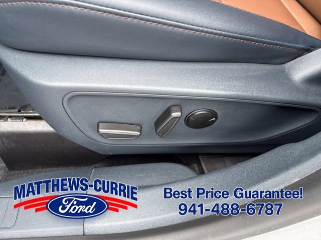 Certified 2023 Ford Maverick Lariat w/ Lariat Luxury Package AWD/4WD image 10