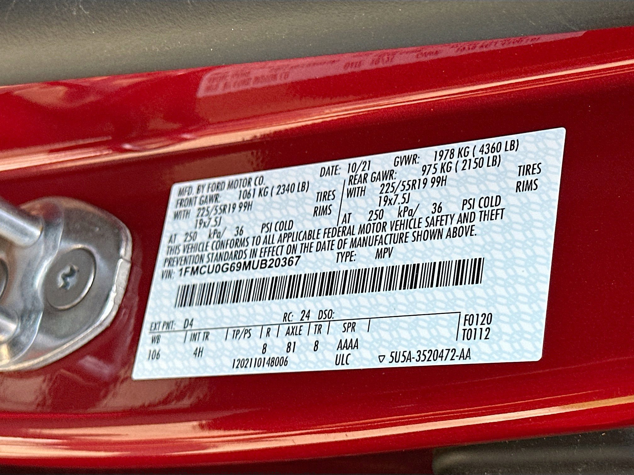 Certified 2021 Ford Escape SE w/ SE Sport Appearance Package image 30