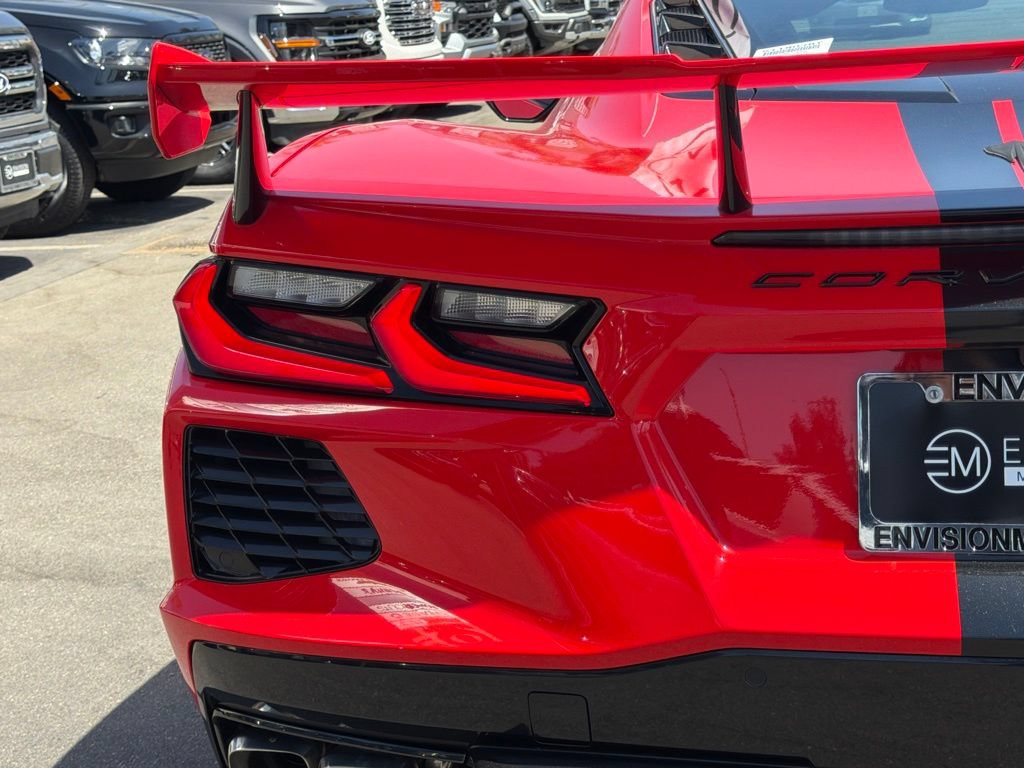 Used 2022 Chevrolet Corvette Stingray Coupe w/ 1LT RWD image 16