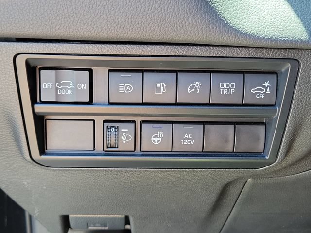 Used 2023 Toyota Sequoia SR5 w/ SR5 Premium Package AWD/4WD image 15
