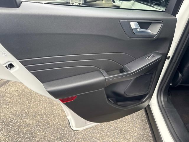 Certified 2024 Ford Escape Platinum image 23