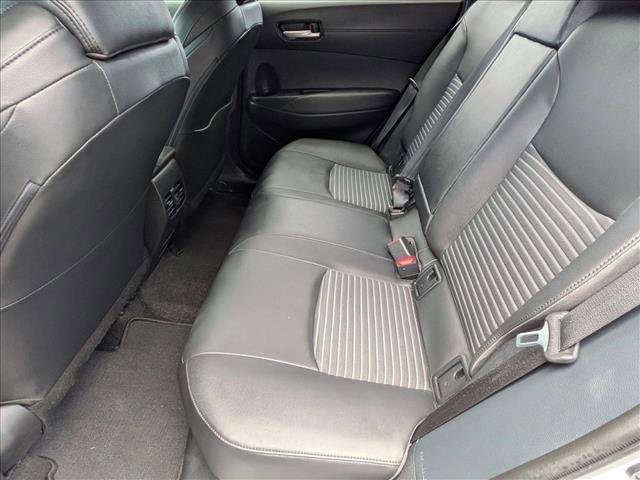 Used 2023 Toyota Corolla Cross AWD Hybrid w/ Convenience Package image 17