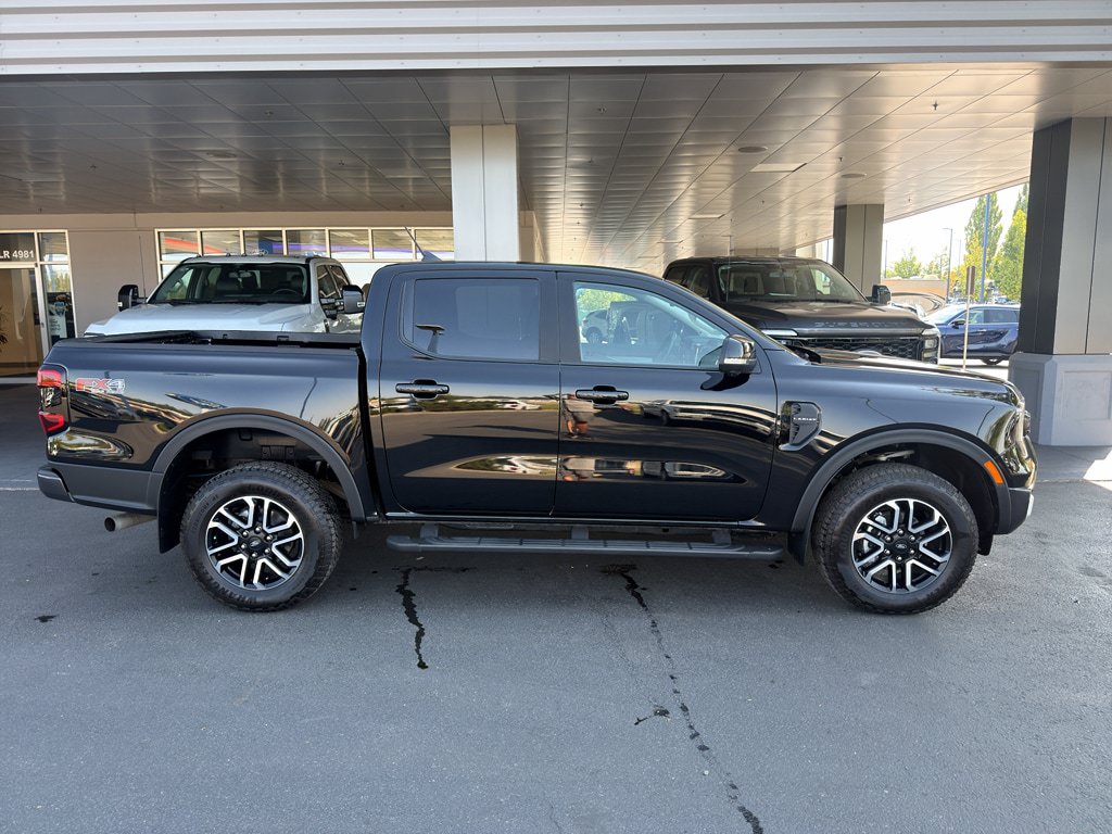 Certified 2025 Ford Ranger Lariat w/ FX4 Off-Road Package AWD/4WD image 8