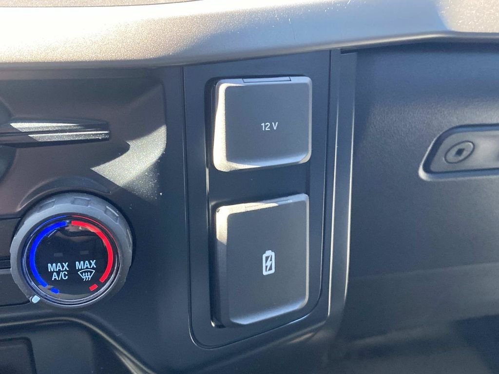 Certified 2025 Ford F150 XL AWD/4WD image 27