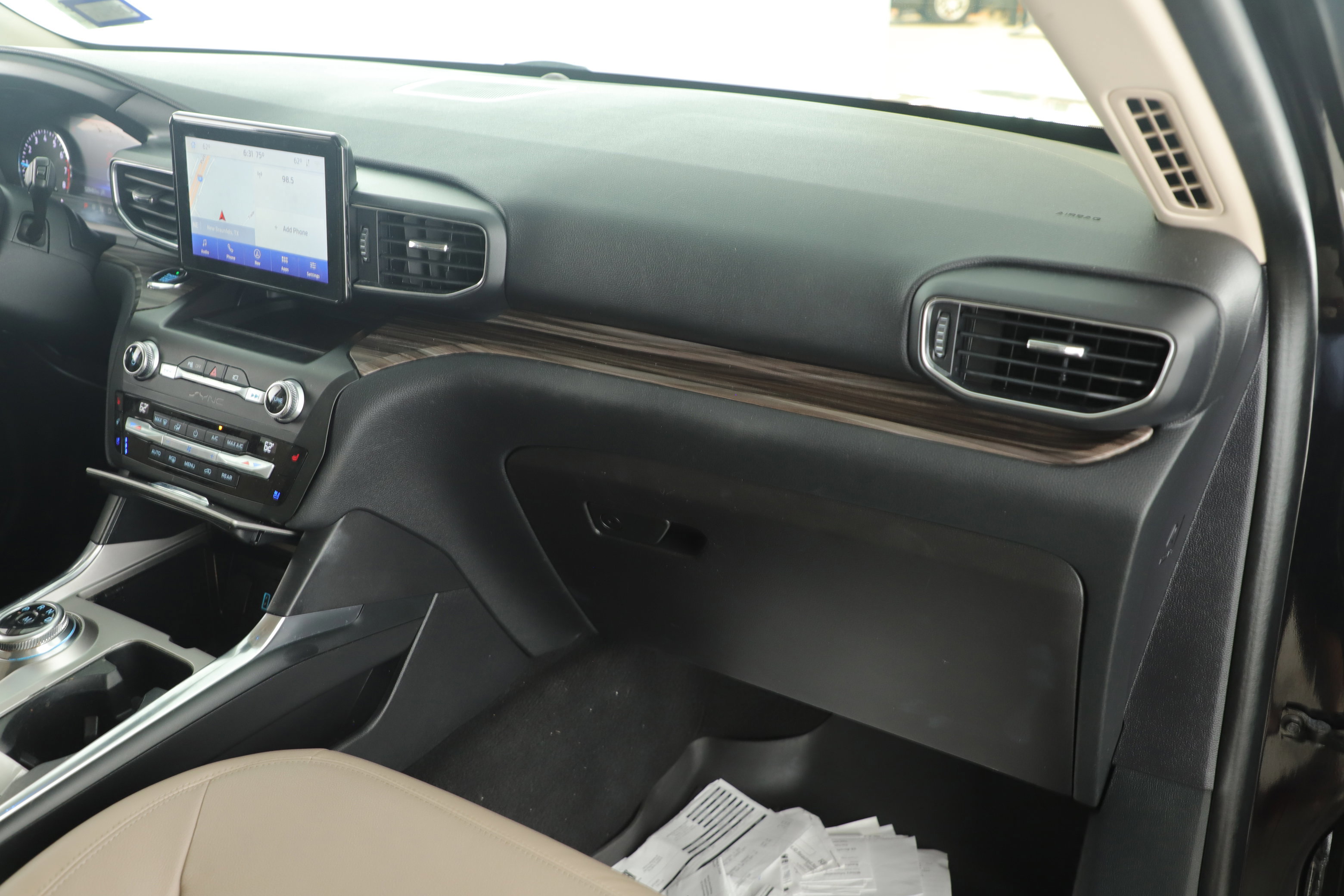 Certified 2020 Ford Explorer Limited w/ Class III Trailer Tow Package image 14