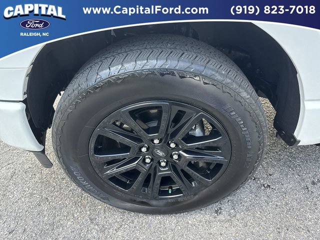 Certified 2025 Ford F150 Platinum w/ FX4 Off-Road Package AWD/4WD image 13