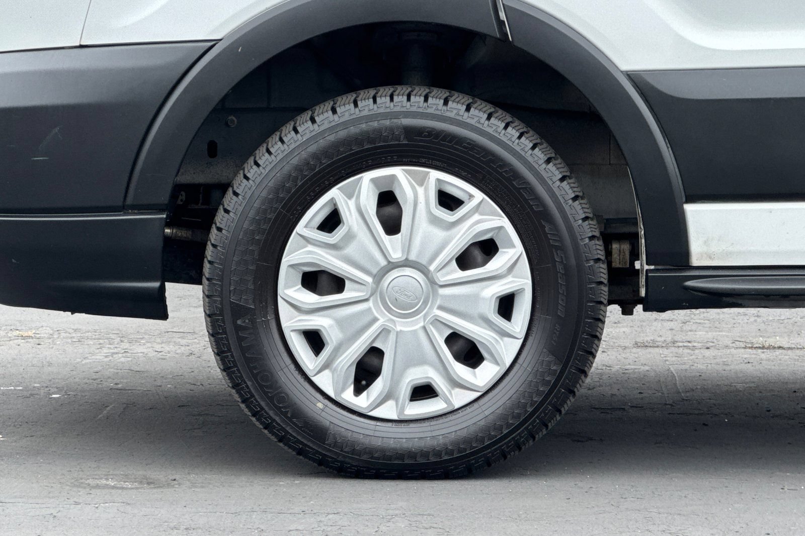 Certified 2019 Ford Transit 350 XLT RWD image 35