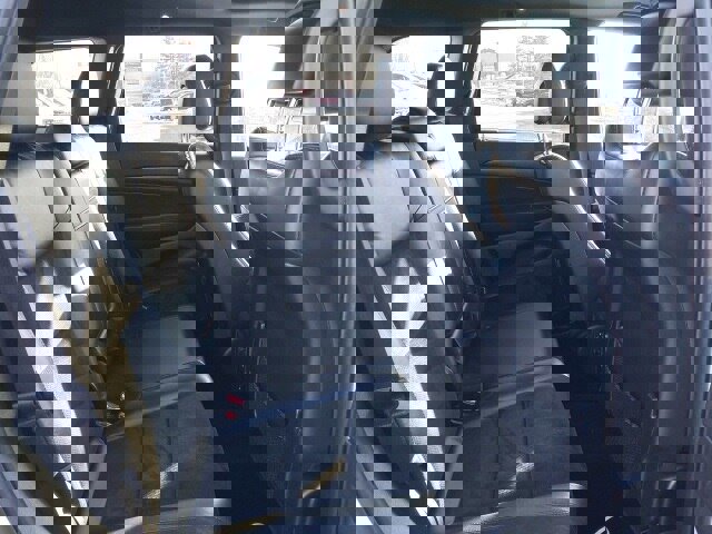 Used 2017 Jeep Grand Cherokee Altitude image 25