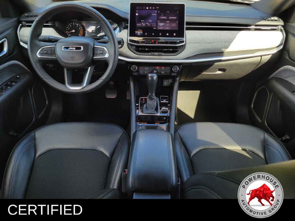 Used 2024 Jeep Compass Latitude AWD/4WD image 18