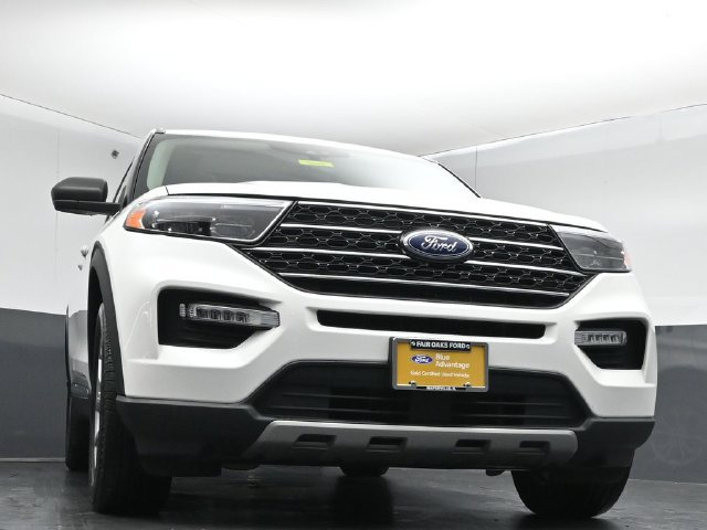 Certified 2024 Ford Explorer XLT w/ Equipment Group 202A AWD/4WD image 38
