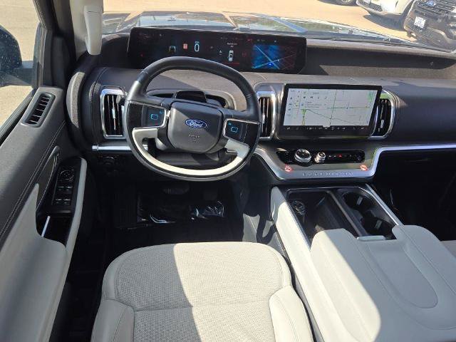 Certified 2025 Ford Expedition Platinum AWD/4WD image 22