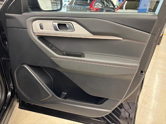 Certified 2025 Ford Explorer Active image 16