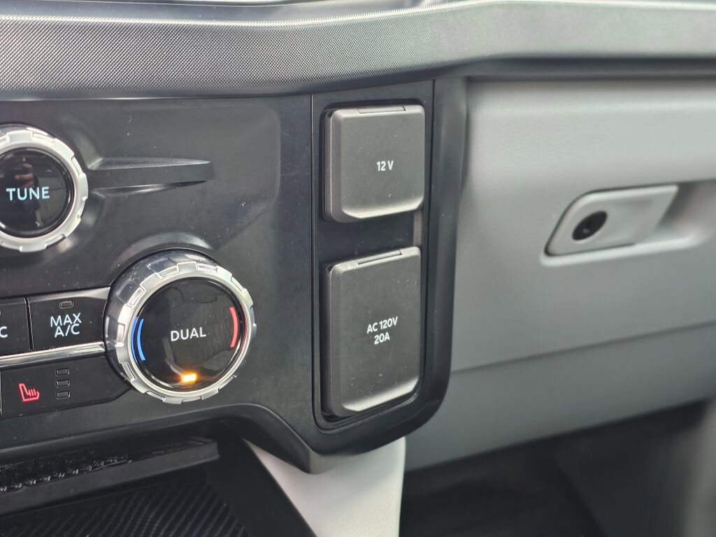 Certified 2024 Ford F350 Limited w/ FX4 Off-Road Package image 30