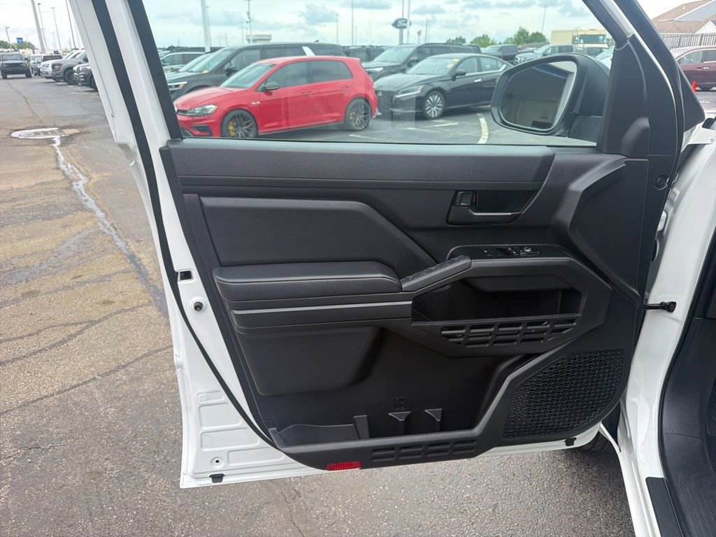 Used 2024 Toyota Tacoma SR RWD image 13