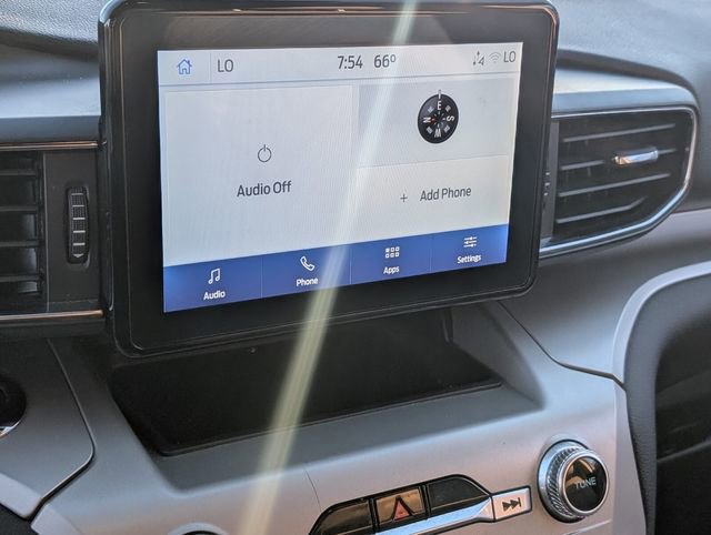 Certified 2022 Ford Explorer XLT w/ Equipment Group 202A image 18