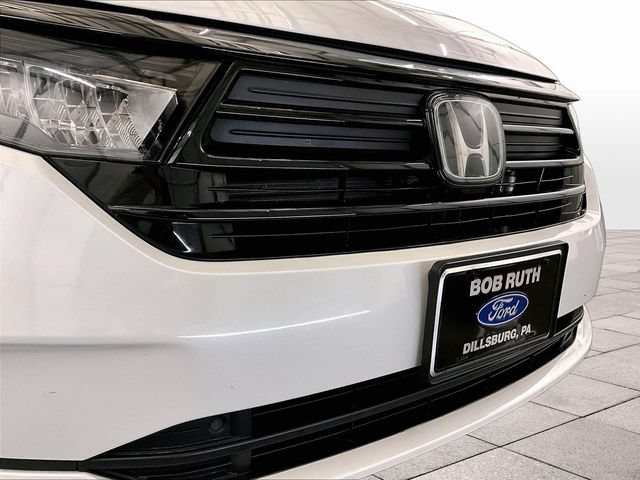 Used 2023 Honda Odyssey Sport image 30