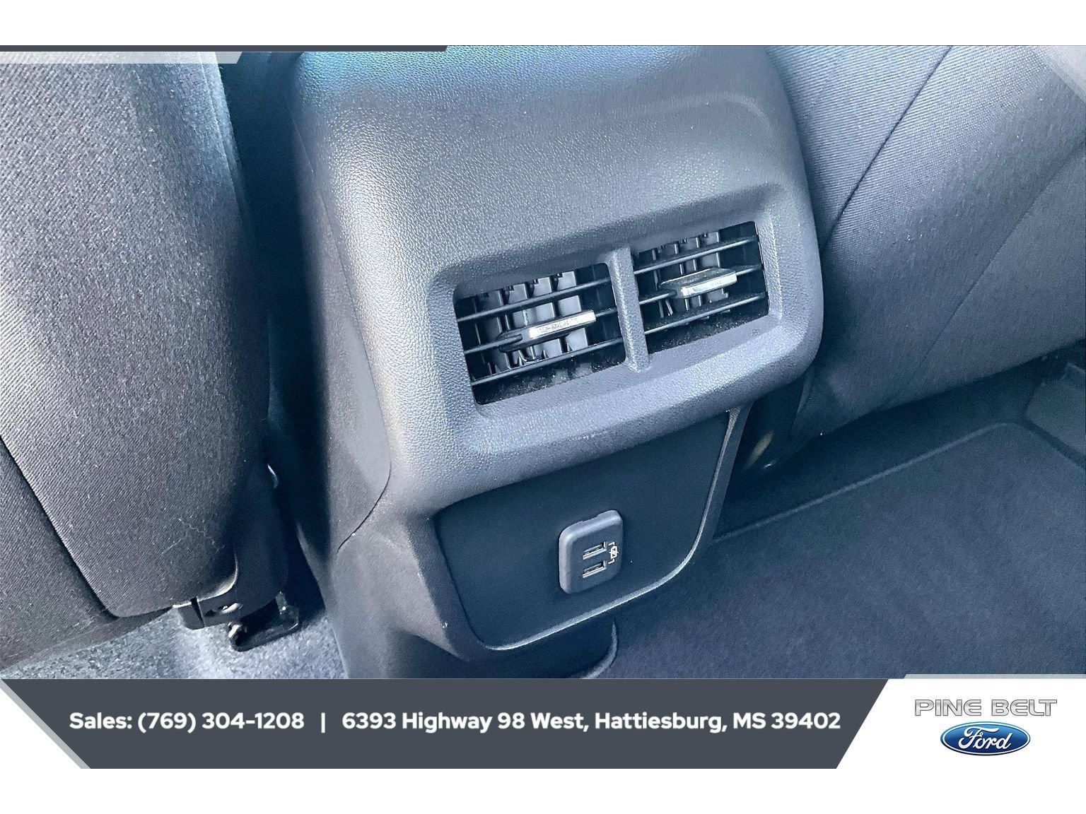 Used 2022 Chevrolet Equinox LT FWD image 24