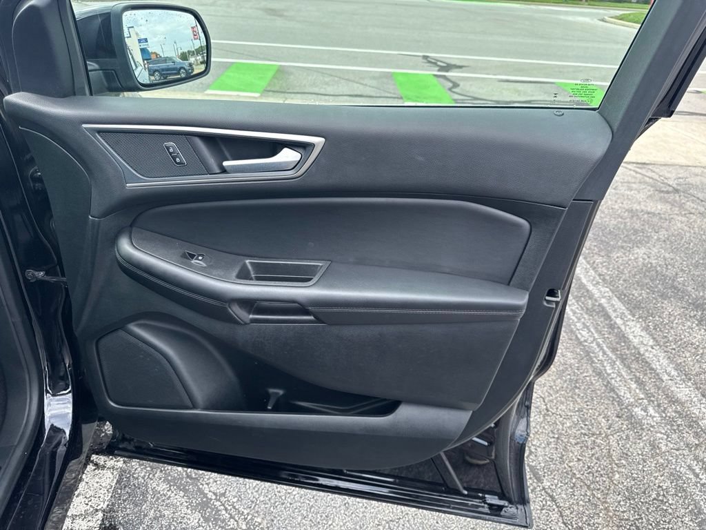Certified 2024 Ford Edge SEL w/ Convenience Package AWD/4WD image 32