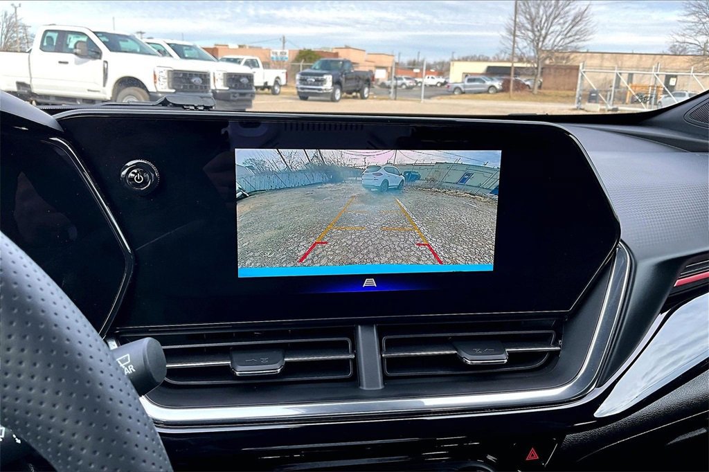 Used 2024 Chevrolet Trax RS w/ Driver Confidence Package image 21