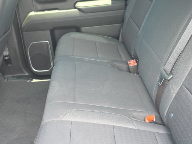 Used 2024 Chevrolet Silverado 1500 LT RWD image 11