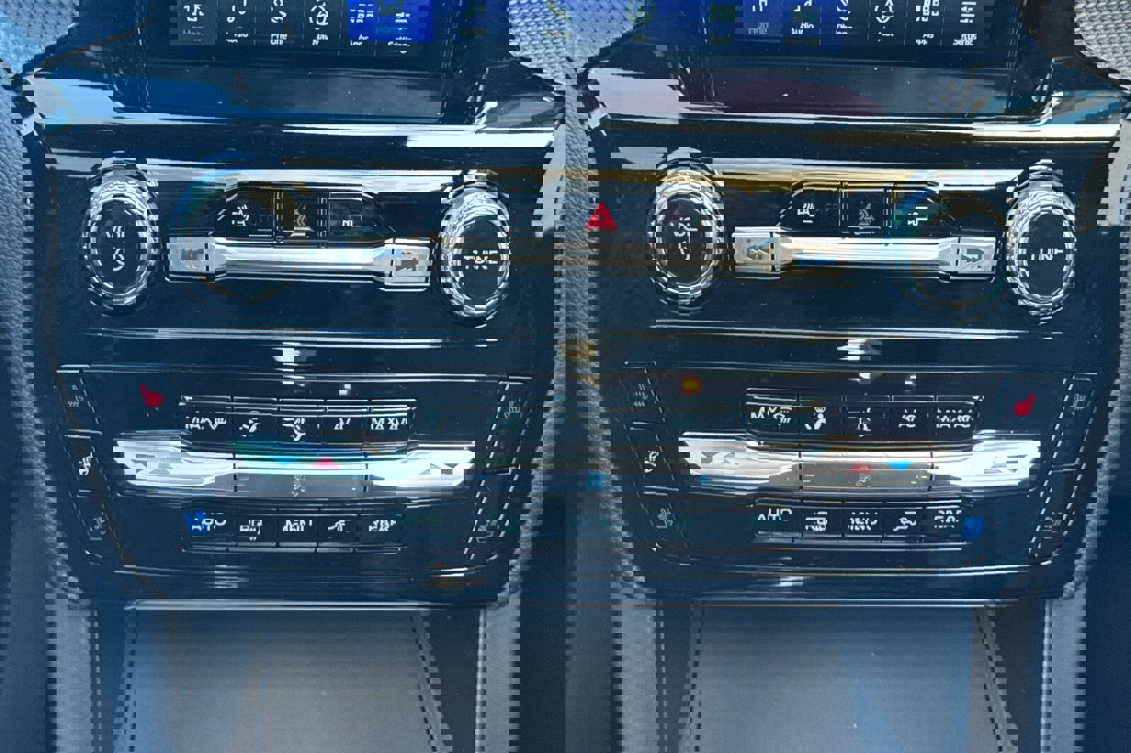 Certified 2023 Ford Explorer ST w/ Equipment Group 401A image 22