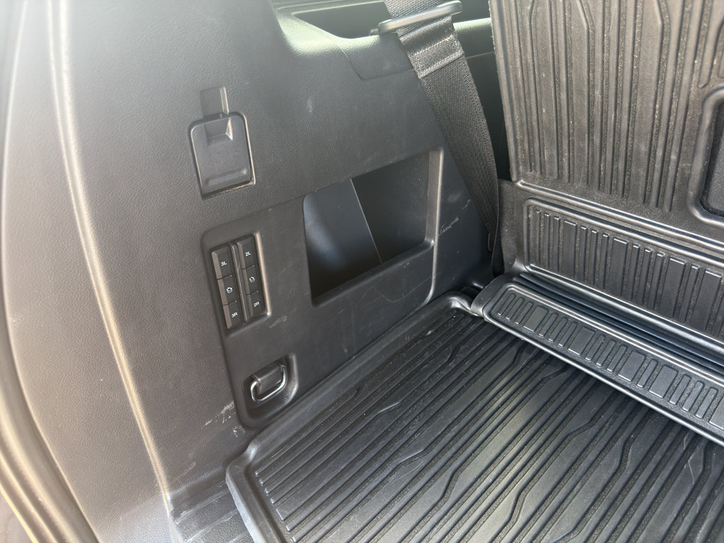 Certified 2022 Ford Expedition XLT RWD image 15