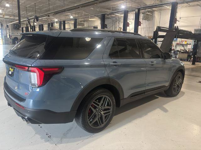 Certified 2025 Ford Explorer ST w/ Sun And Sound Package AWD/4WD image 5