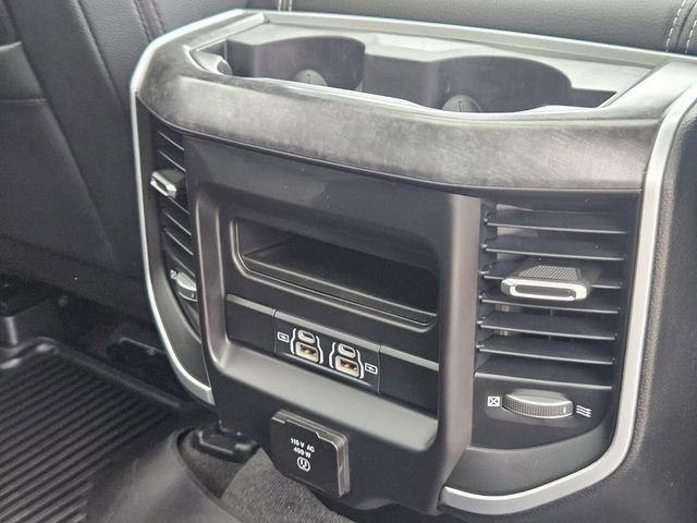 Used 2022 RAM 1500 Big Horn AWD/4WD image 22