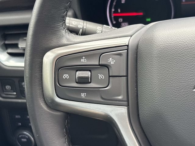 Used 2021 Chevrolet Suburban Z71 w/ Rear Media and Nav Package AWD/4WD image 31