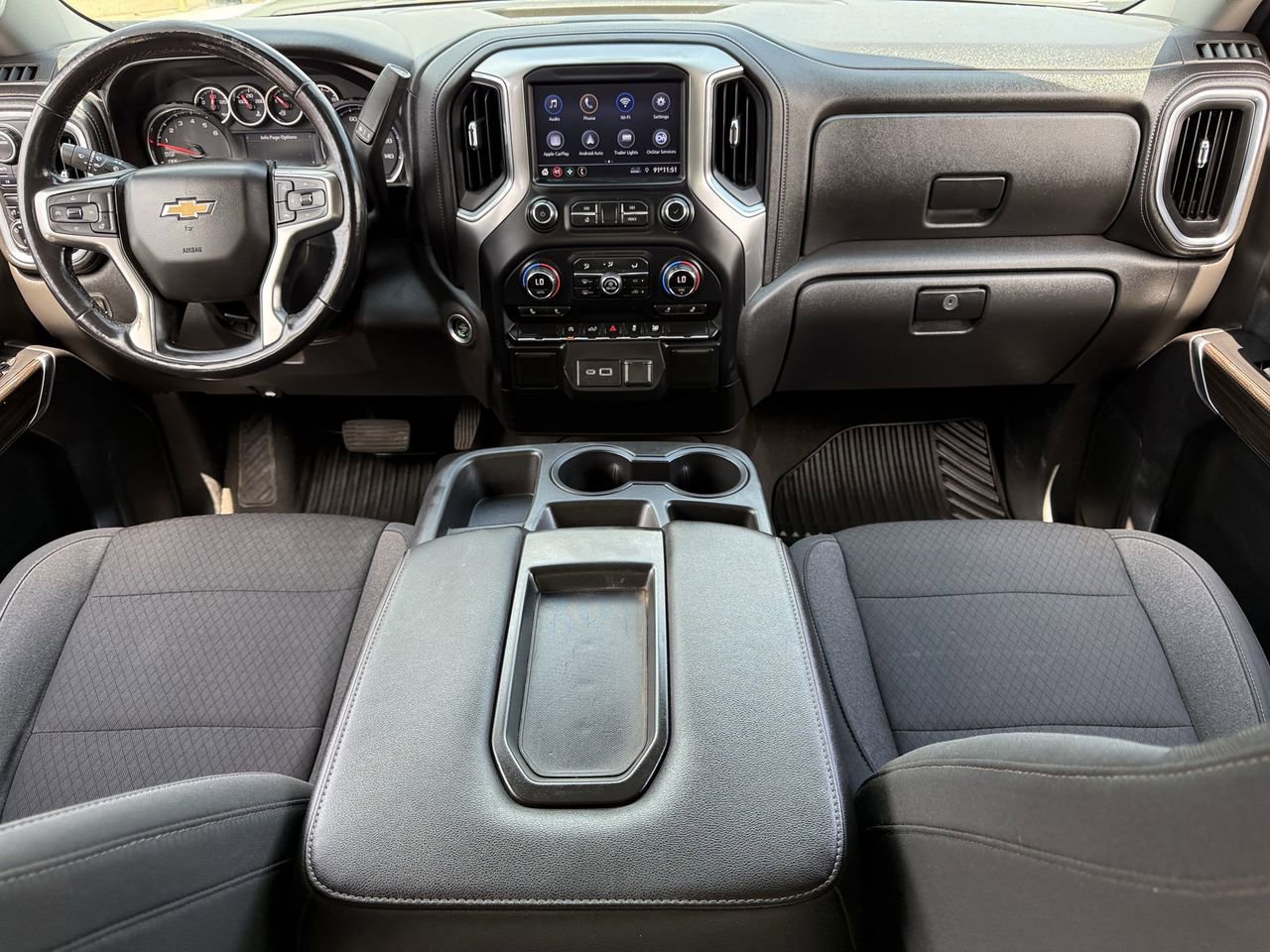 Used 2020 Chevrolet Silverado 1500 LT w/ All-Star Edition AWD/4WD image 10
