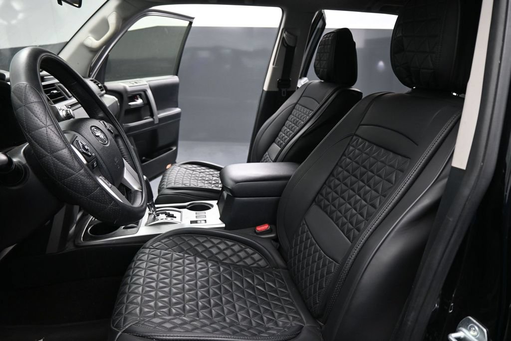 Used 2019 Toyota 4Runner SR5 RWD image 9