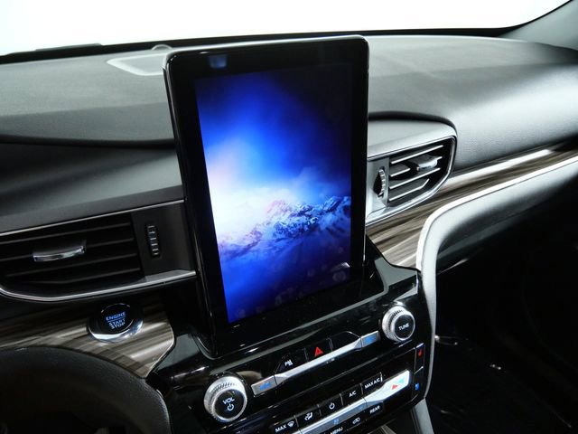 Certified 2023 Ford Explorer Limited w/ Limited Technology Package AWD/4WD image 19