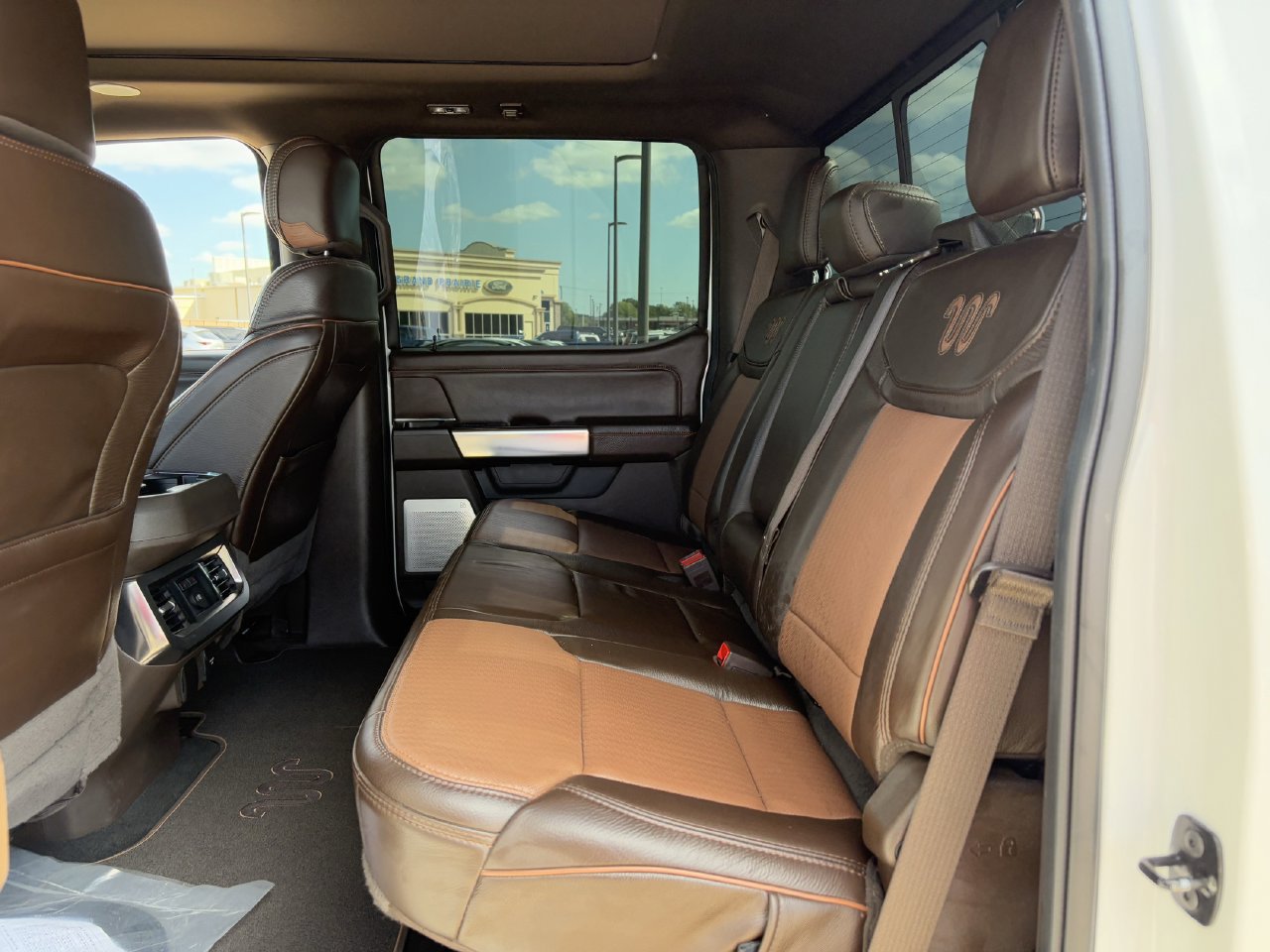 Certified 2024 Ford F450 King Ranch w/ FX4 Off-Road Package AWD/4WD image 33