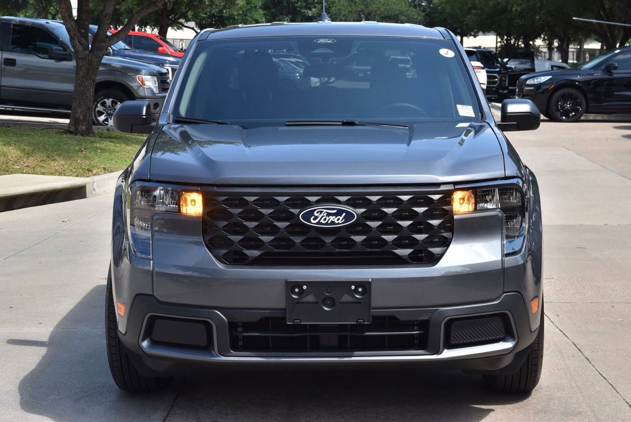 Certified 2026 Ford Maverick XLT FWD image 3