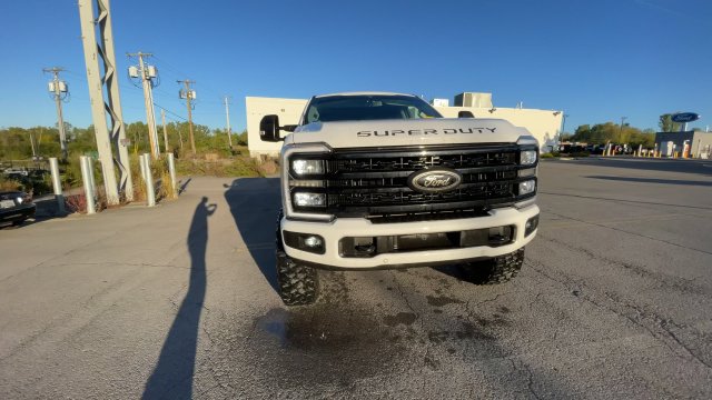 Certified 2024 Ford F250 Lariat w/ Lariat Ultimate Package AWD/4WD image 3