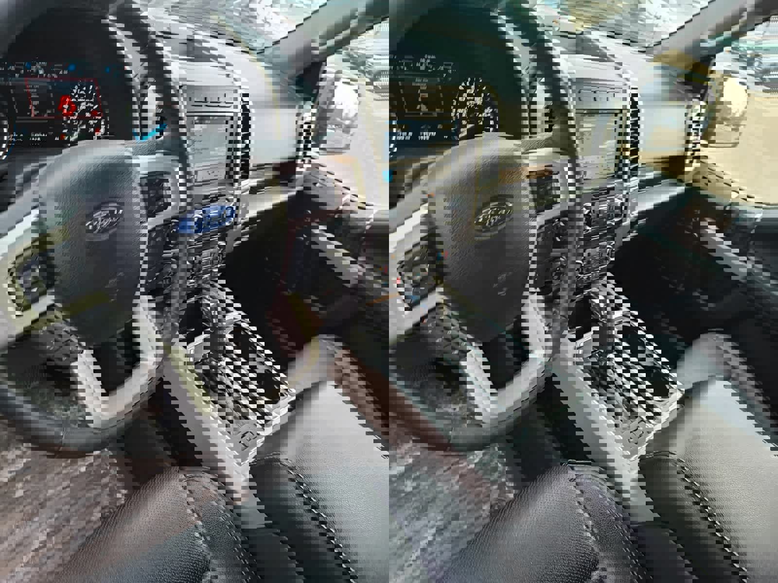 Certified 2018 Ford F150 Lariat w/ Equipment Group 502A Luxury image 11