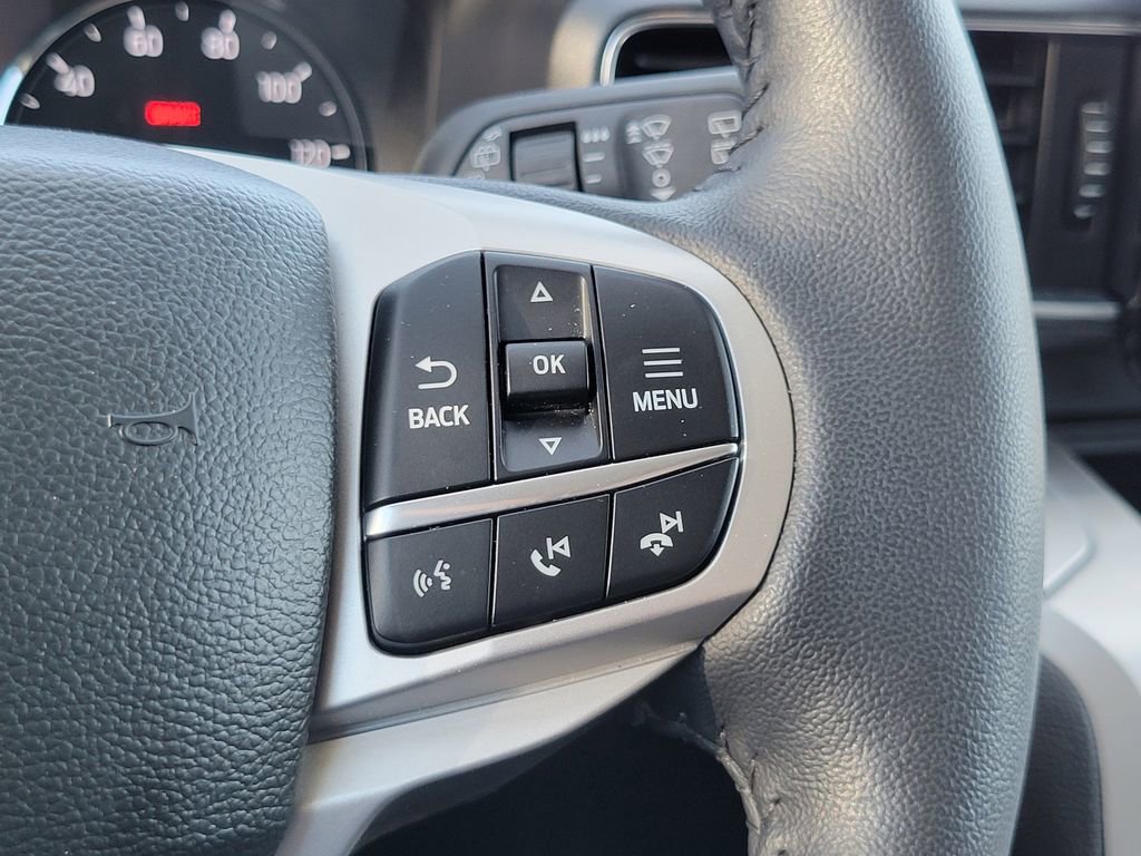 Certified 2023 Ford Explorer XLT w/ Equipment Group 202A AWD/4WD image 15