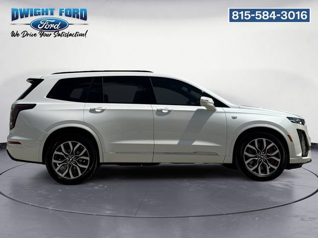 Used 2024 Cadillac XT6 Sport w/ Technology Package AWD/4WD image 6