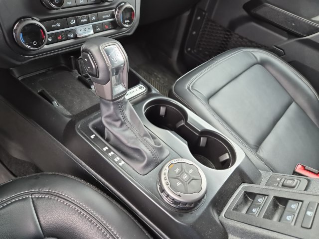 Certified 2025 Ford Bronco Outer Banks AWD/4WD image 18
