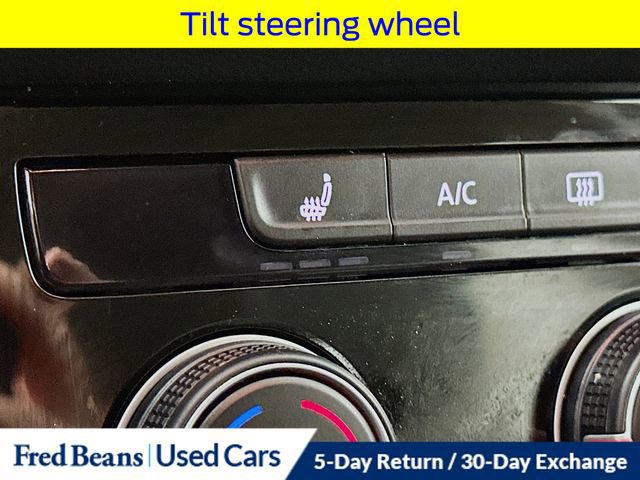 Used 2023 Volkswagen Taos SE AWD/4WD image 22