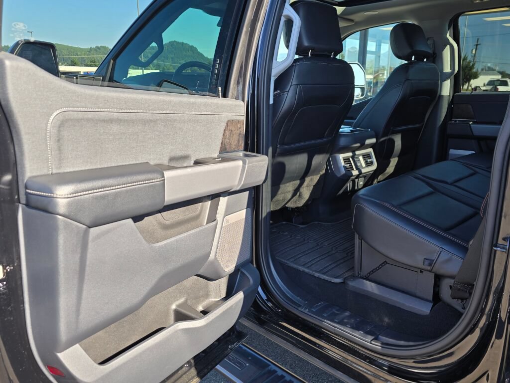 Certified 2023 Ford F350 Lariat w/ Lariat Ultimate Package AWD/4WD image 13