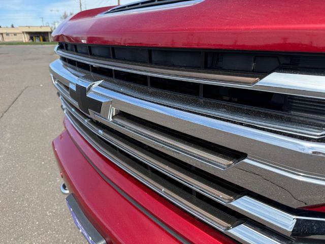 Used 2022 Chevrolet Silverado 3500 High Country w/ Z71 Off-Road Package AWD/4WD image 13