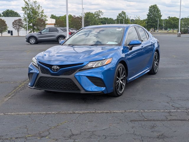 Used 2019 Toyota Camry SE w/ Audio Package FWD image 8