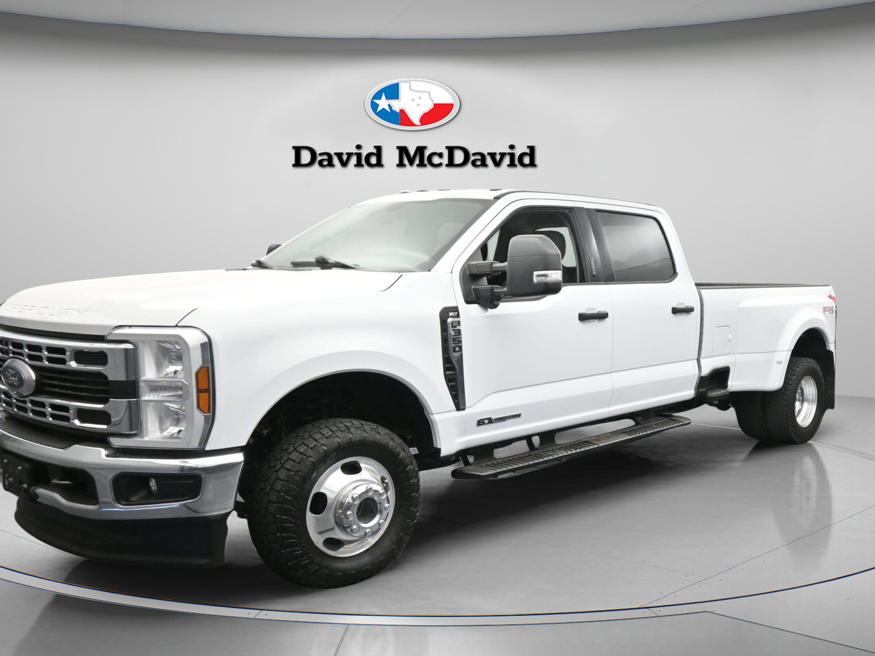 Certified 2024 Ford F350 XLT w/ 360-Degree Camera Package image 2