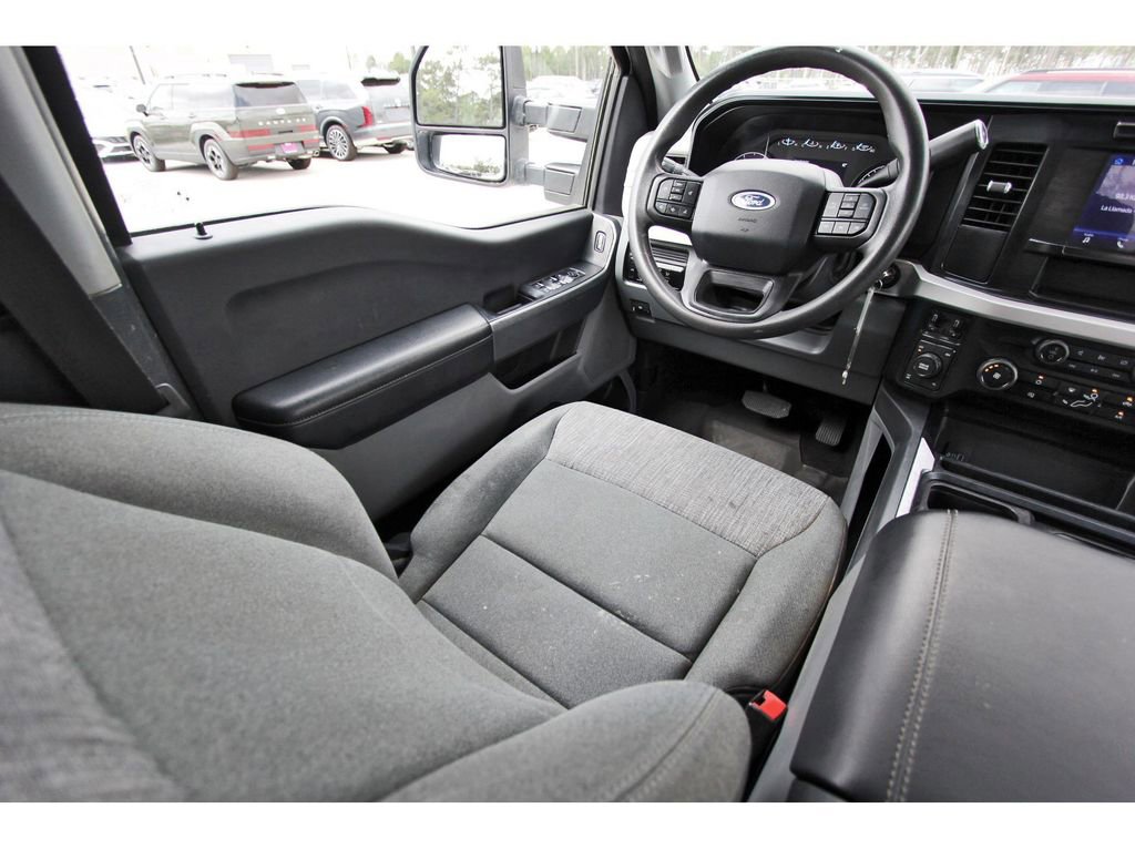 Certified 2024 Ford F250 XLT w/ FX4 Off-Road Package AWD/4WD image 11
