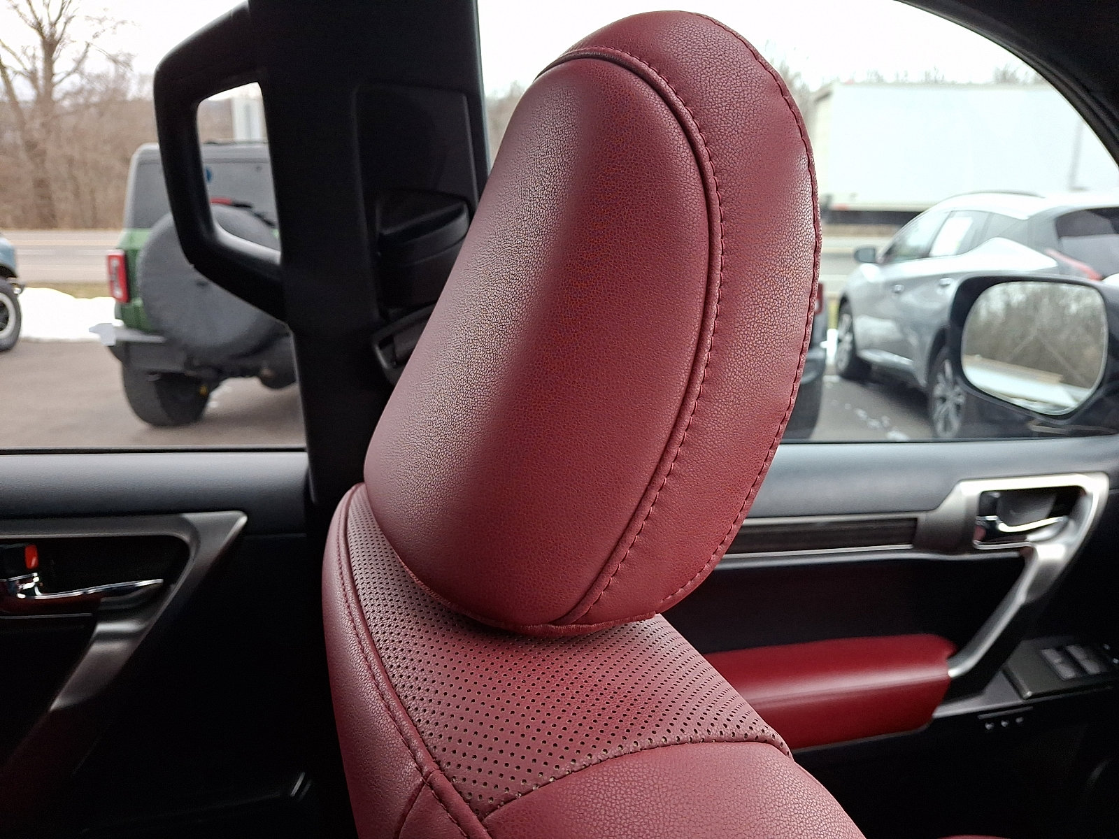 Used 2023 Lexus GX 460 Premium w/ Premium Package image 13